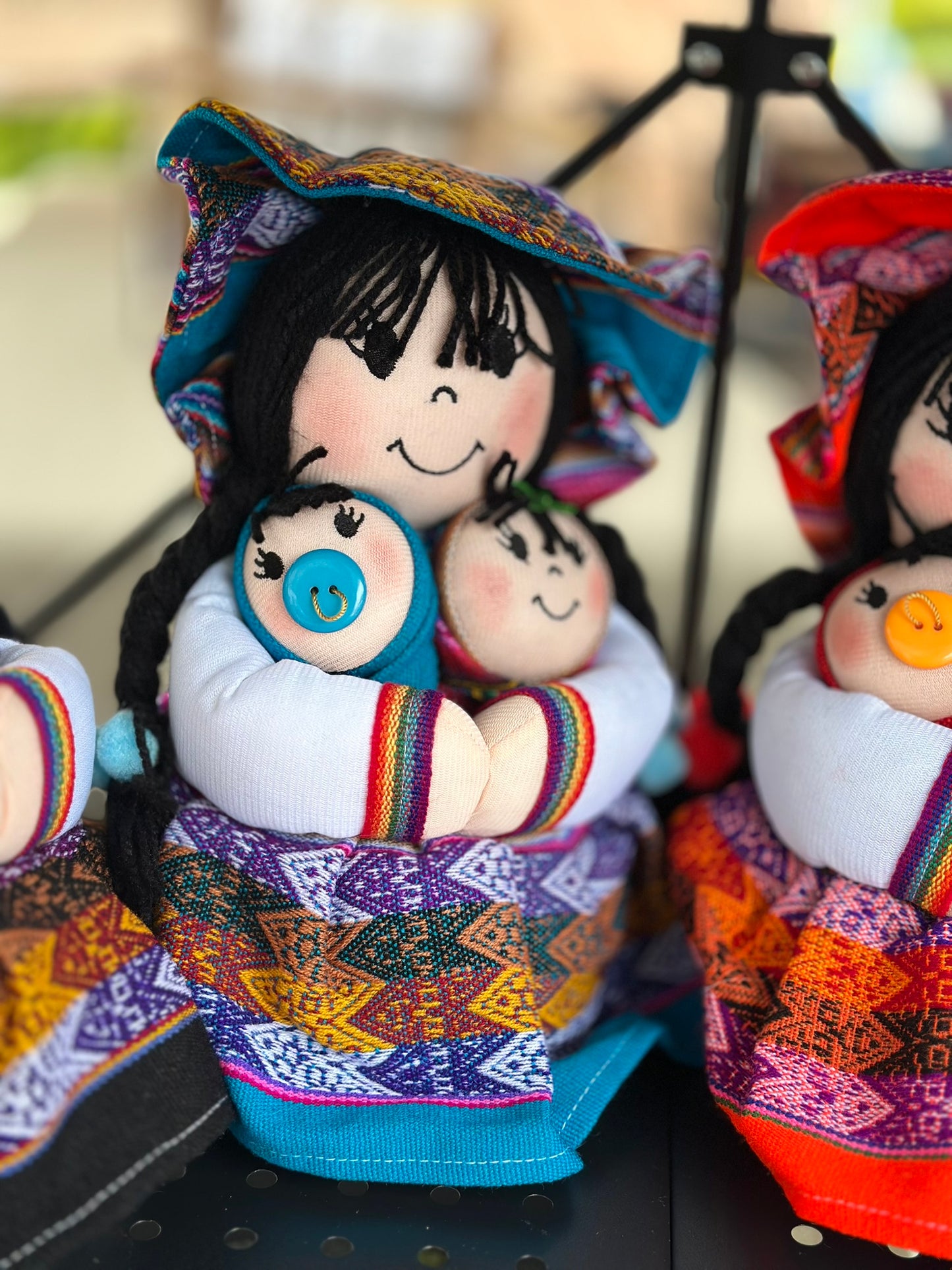 Andean Snuggle Mama