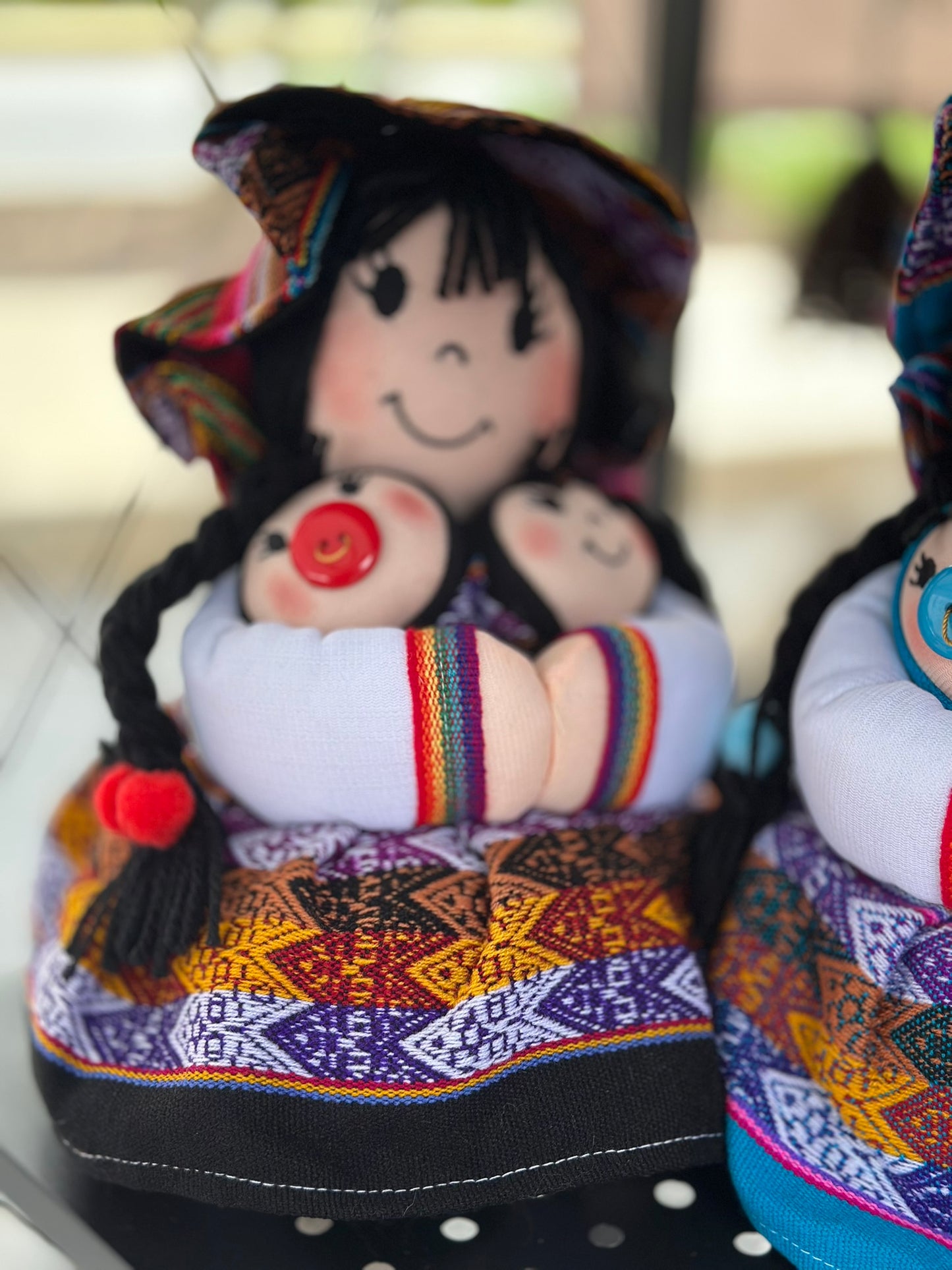 Andean Snuggle Mama